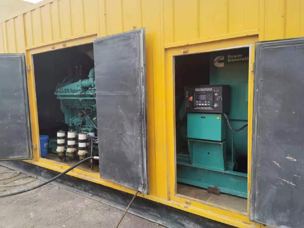 新平柴油发电机组的蓄电池种类有哪些？