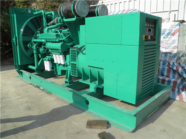 新平发电车出租-柴油发电机组在使用的过程中应该做好哪些防护工作
