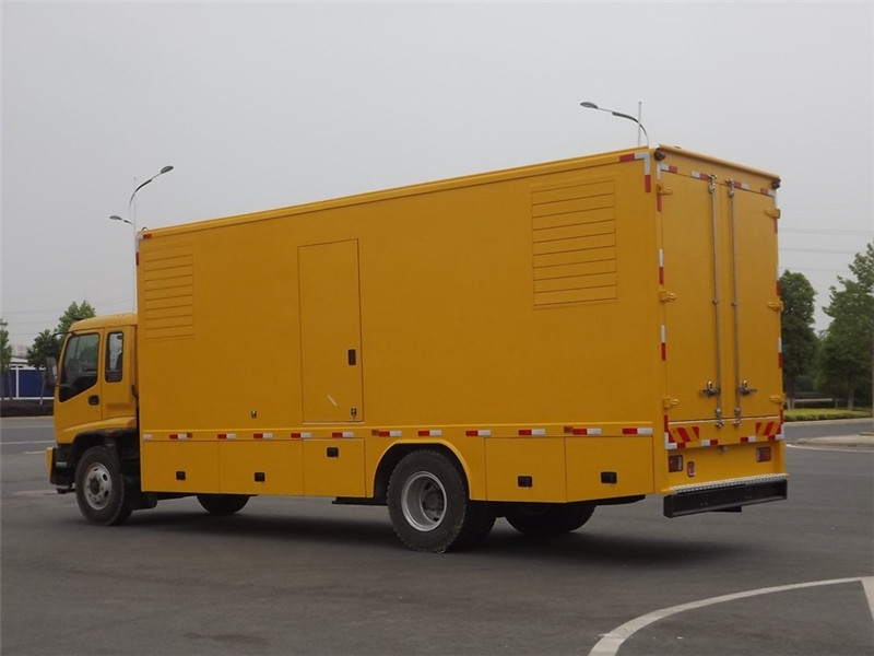 新平发电车出租- 柴油发电机油箱怎么清洗