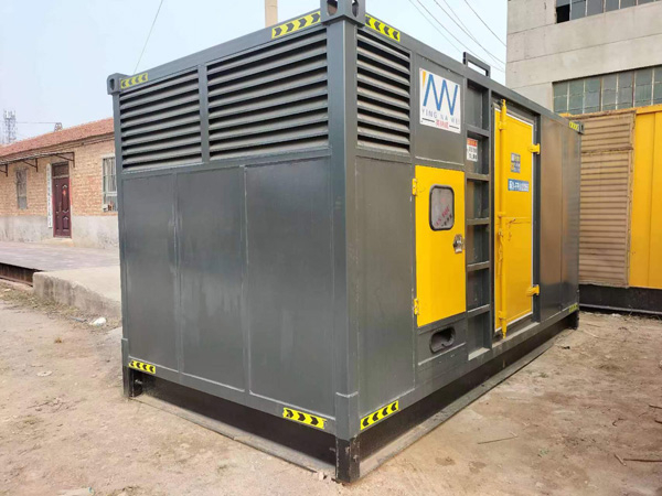 新平柴油发电机输出电流大小是有什么决定的？