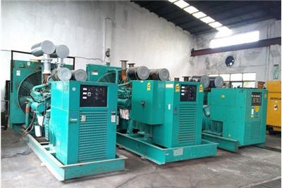 新平如何将干接点与其他设备连接？