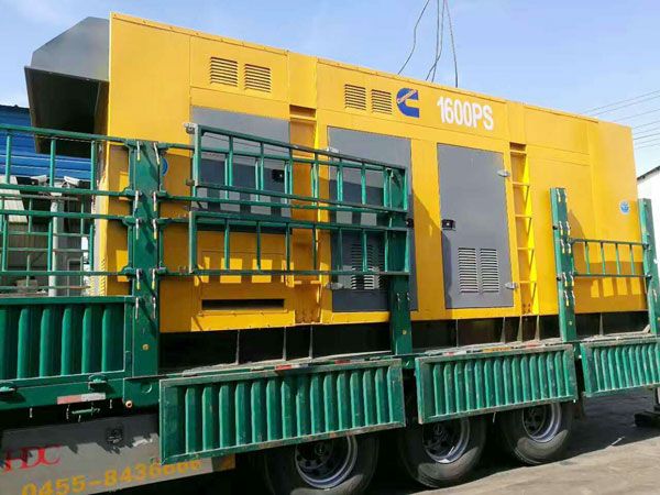 新平测量水冷式机油散热器密封件尺寸时的注意事项有哪些？