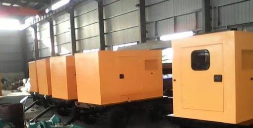 新平柴油发电机组冬季启动后需要进行哪些检查和操作？