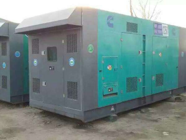 新平合同中关于工期延误的责任如何界定和处理？